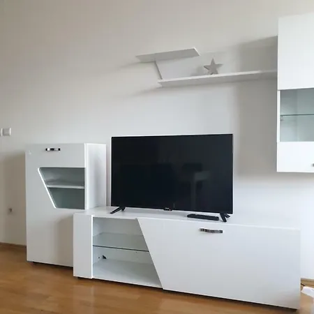 Cozy Karposh 스코페